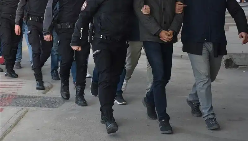 FETÖ'ye Yönelik Ülkede Büyük Operasyon: 10 Gözaltı Gerçekleştirildi!