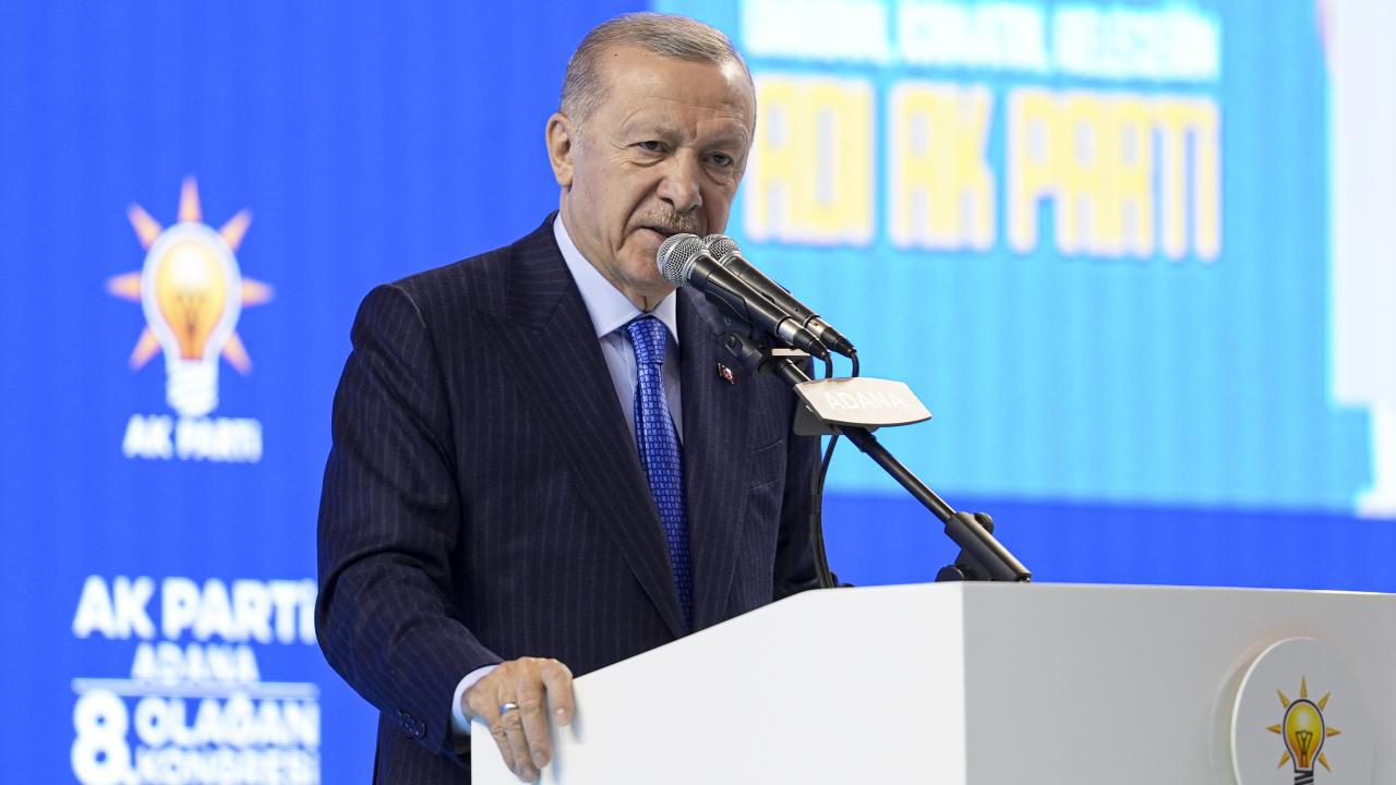 Cumhurbaşkanı Erdoğan, İstanbul Büyükşehir Belediye Başkanı Ekrem İmamoğlu'na sert sözlerle yüklendi