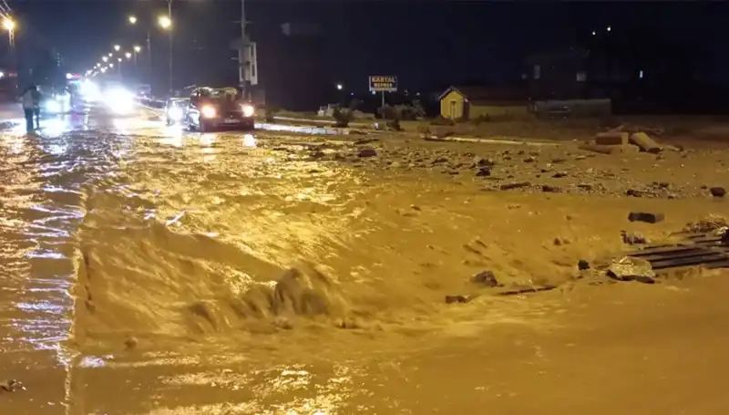 Konya ve Ankara'da Sel Felaketi: Hasar Tespit Çalışmaları Başladı