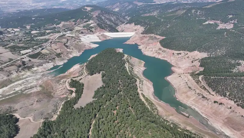 Denizli'de Su Krizi Kapıda: Su Tasarrufu Çağrısı Yapıldı