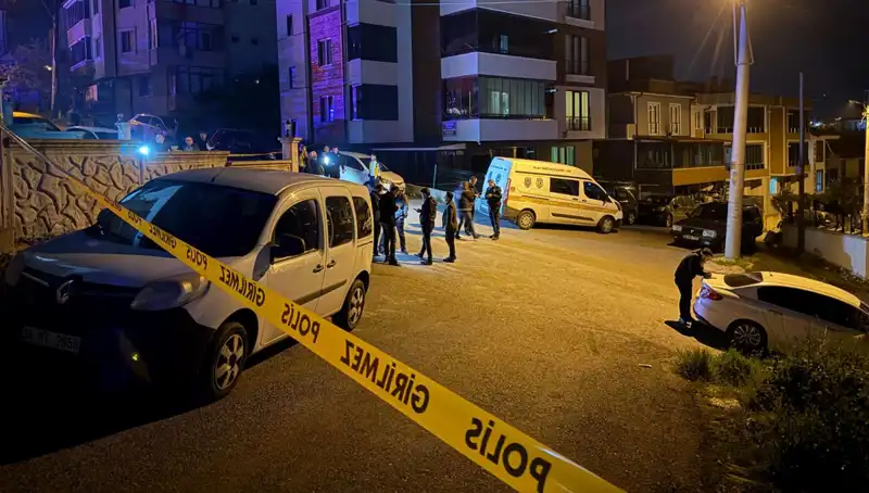 Sakarya'da Geceye Damağında Kanla Veda: Kavga Büyüdü, 5 Ölü!