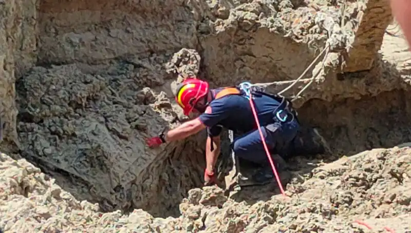 Silivri'deki Göçükteki Operatörün Cansız Bedeni Bulundu: Olayın Detayları