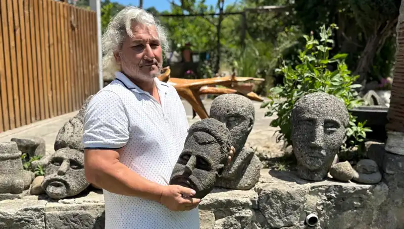 3 Günde Tarihi Eser Yapan Sanatçı: "Bu Eserleri Asla Satmam!"