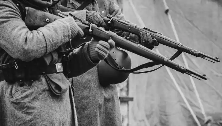 İngiliz İstihbarat Şefinin Dedesinin Gizli Nazi Casusluğu Ortaya Çıktı!