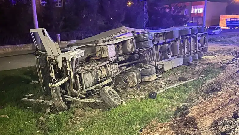 TIR Kazasında 6 Kişi Yaralandı: Olayın Detayları ve Önlemler