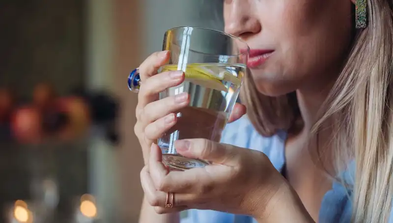 Her Sabah Aç Karnına 1 Litre Su İçmenin Sağlık Üzerindeki Etkileri
