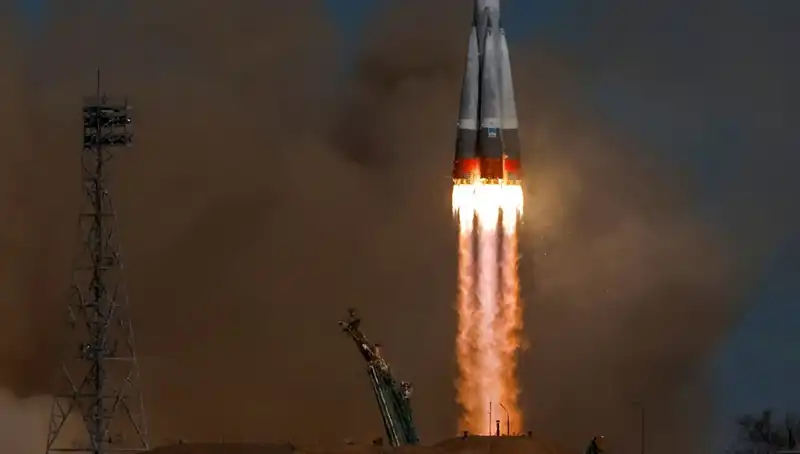Amerikalı ve İki Rus Uzmanın Uzaya Yolculuğu: Soyuz MS-27 Fırlatıldı