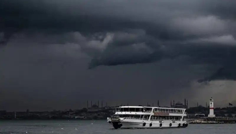 İstanbul ve Çevresinde Sağanak Yağış Alarmı: Neler Olacak?
