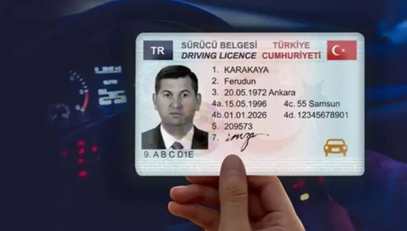 Eski Sürücü Belgelerini Yenileme İçin Son Tarih Geliyor: Hemen Başvurun!