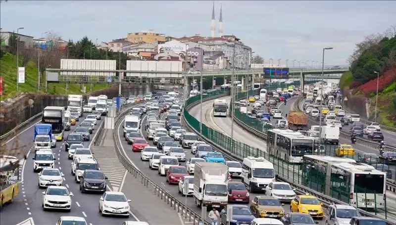 Trafikte Dikkat! Yeni Cezalar Genel Kurul'dan Geçti