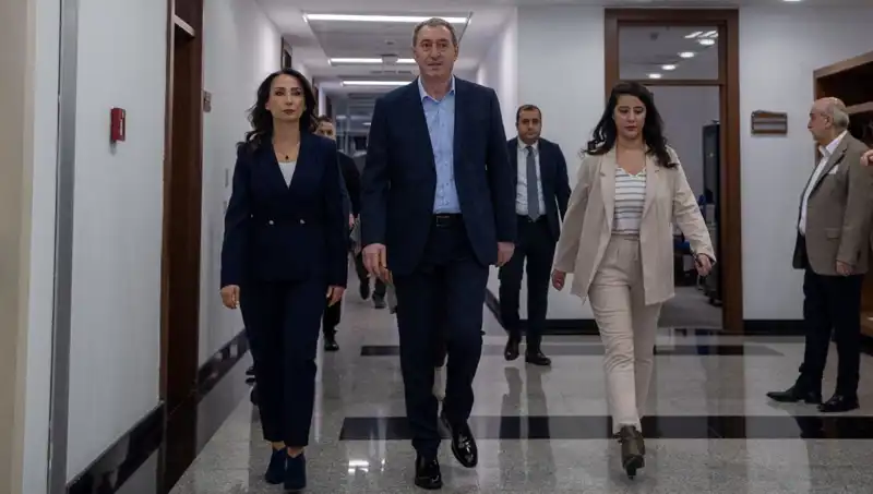 DEM Parti Heyeti, Bugün Siyasi Parti Temaslarına Başlıyor!